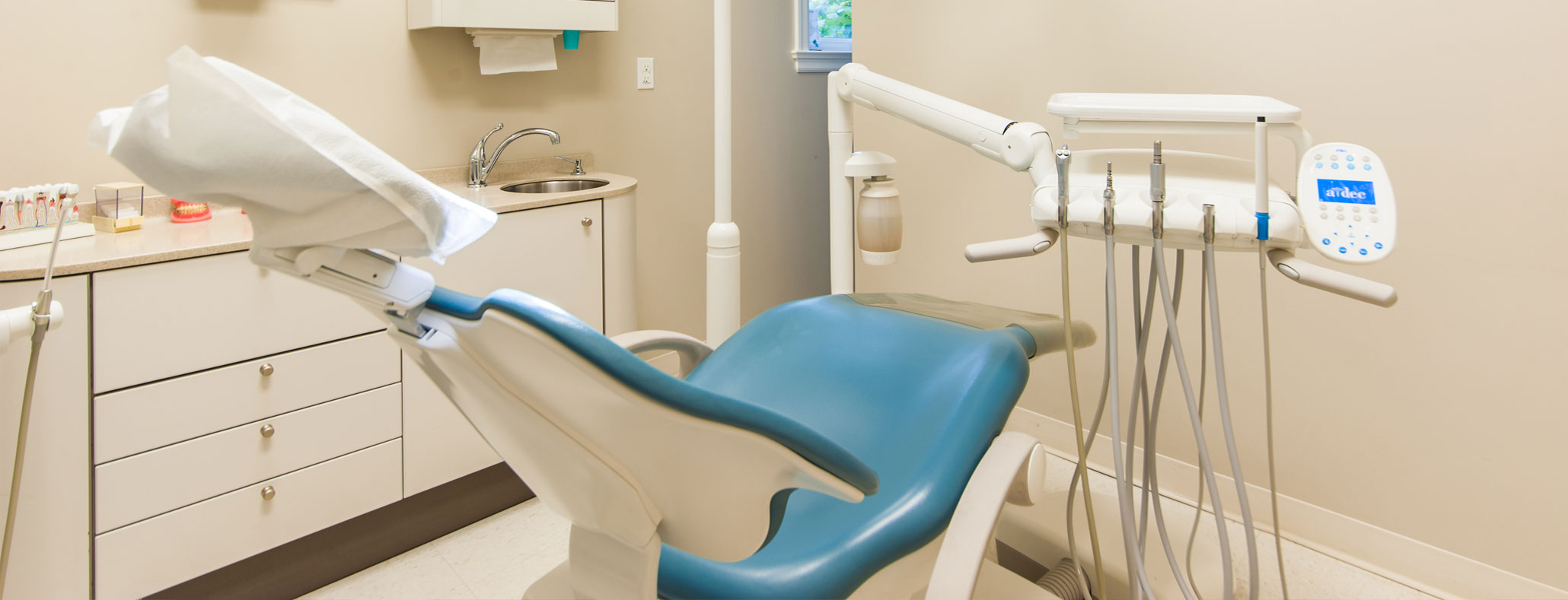 Dental chair